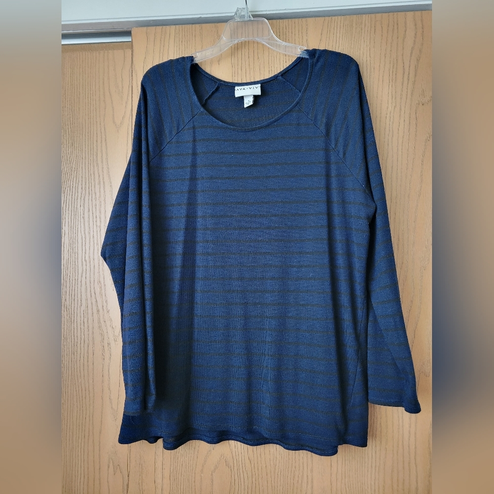Ava & Viv Long Sleeve Top
